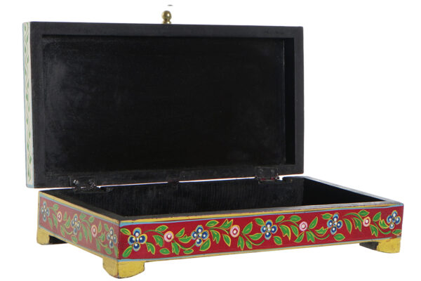 Caja de madera mango pintada a mano en India. Abierta