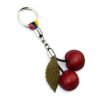 Llavero piel diferentes formas. Cerezas
