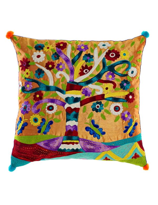 Cojin y funda multicolor con árbol y montaña. Amarillo