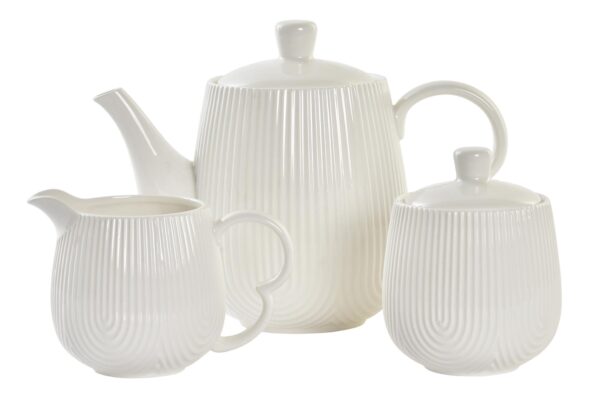 Juego de tres piezas de porcelana blanca y soporte para té o café. Vista de las tres piezas