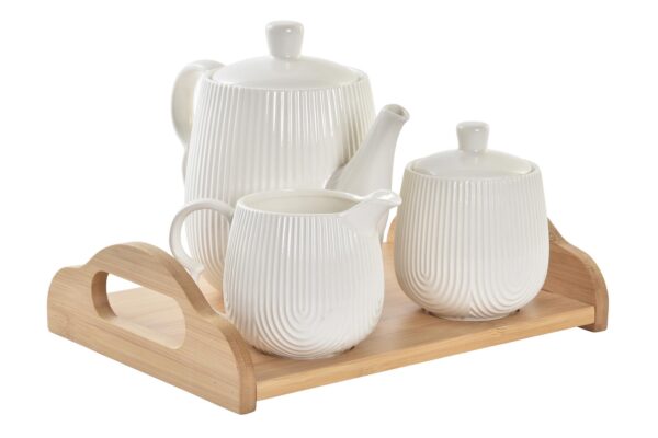 Juego de tres piezas de porcelana blanca y soporte para té o café. Vista total