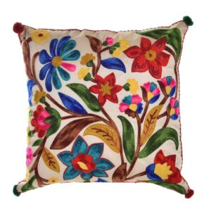 Cojín y funda bordado corazones o flores multicolor. Flores