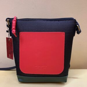 Bolso cruzar nylon bolsillo parche Tiger. Bolsillo rojo