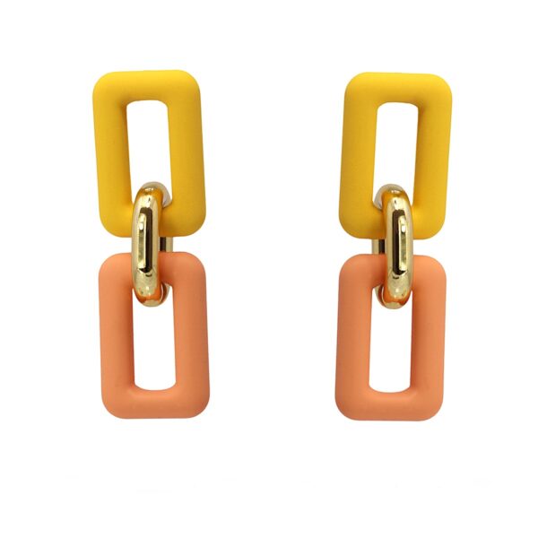 Pendientes en amarillo y naranja