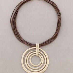 Gargantilla con cordones y colgante con cuatro círculos