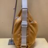 Bolso mochila nylon pliegue - Imagen 3
