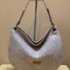 En beige