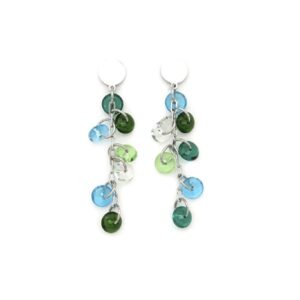 En acero inoxidable plateado y resinas en tonos azules