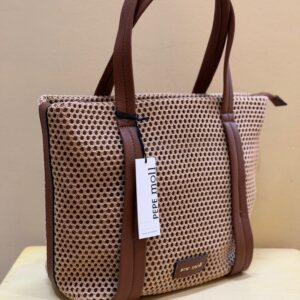 En camel visto desde el lateral