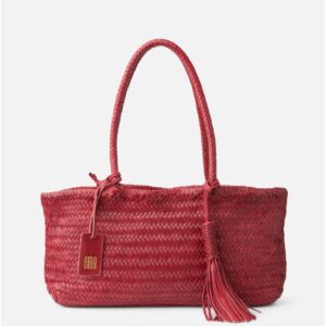 Piel trenzada en color rojo