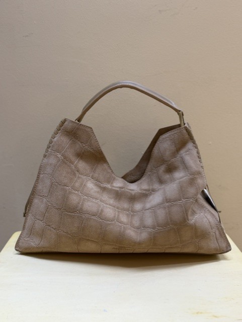 Frontal del color camel